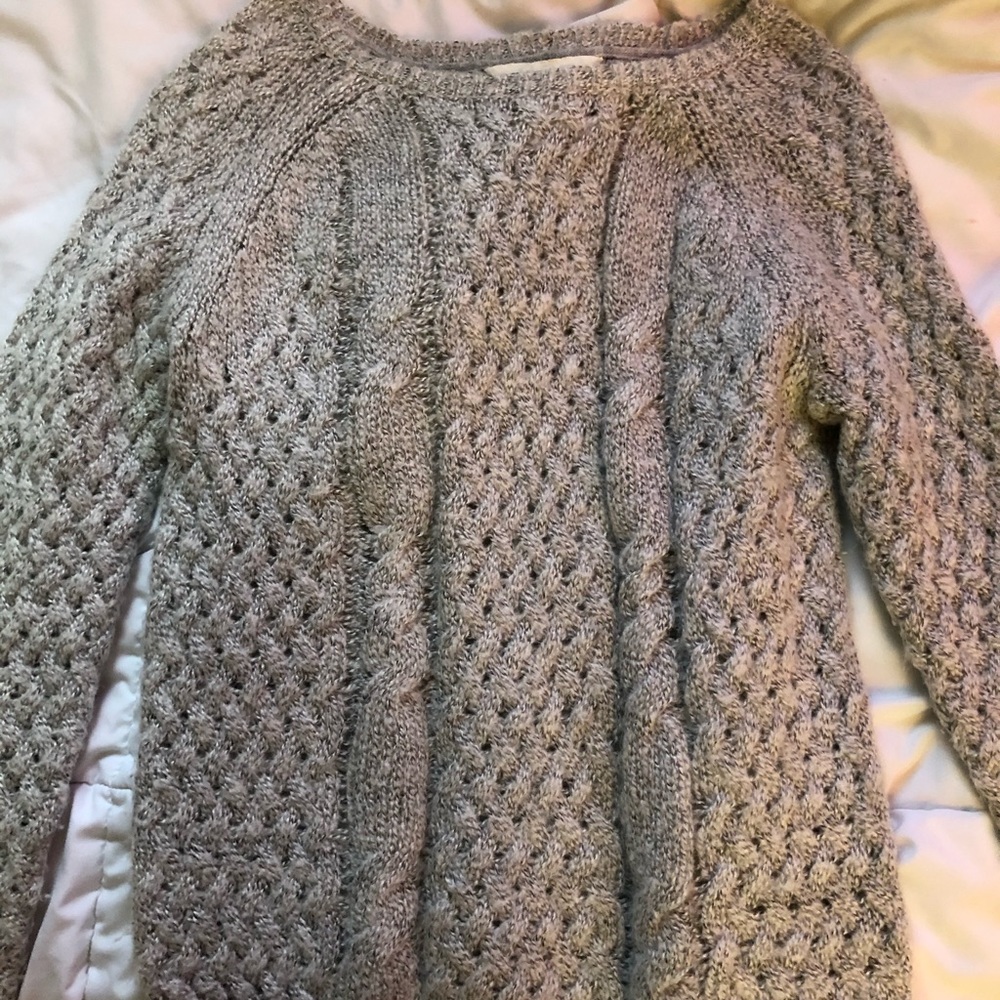 Girls aero sweater